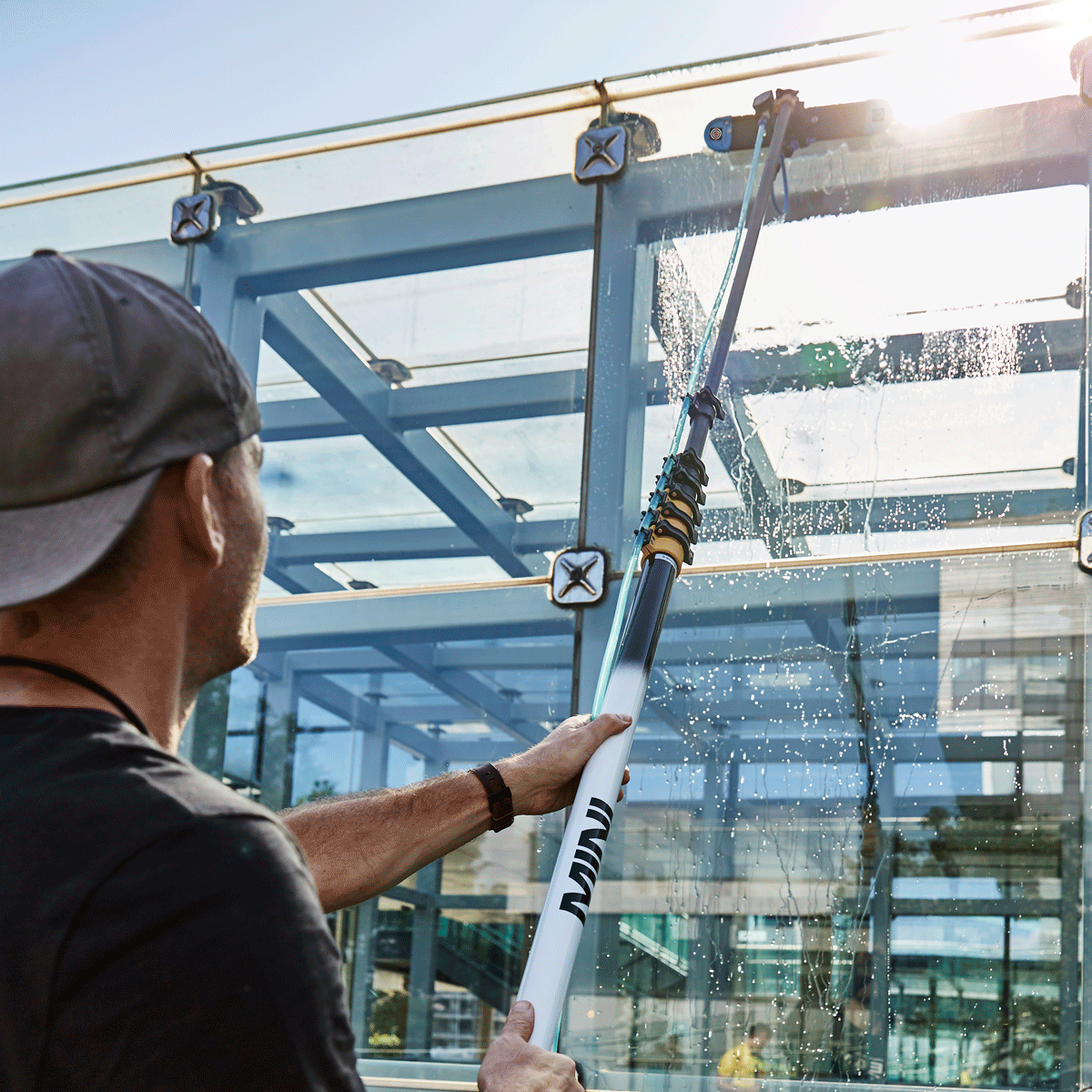 REACH-iT MINI 'Pole Only' with FREE SHOCKSTOP