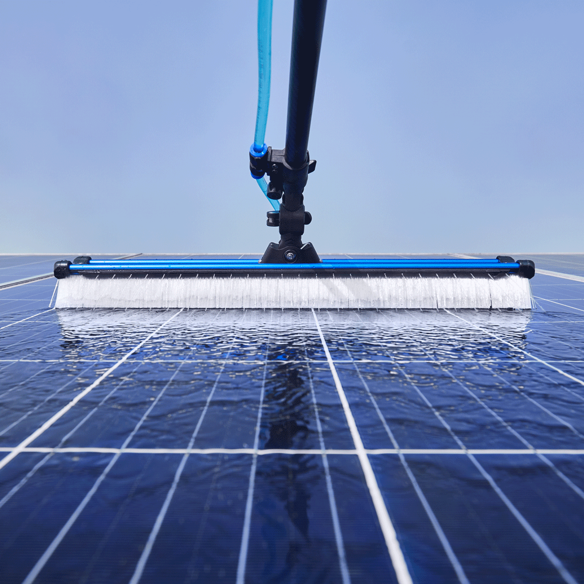 
                  
                    Clean Solar Panels with SOLAR ROCKER
                  
                